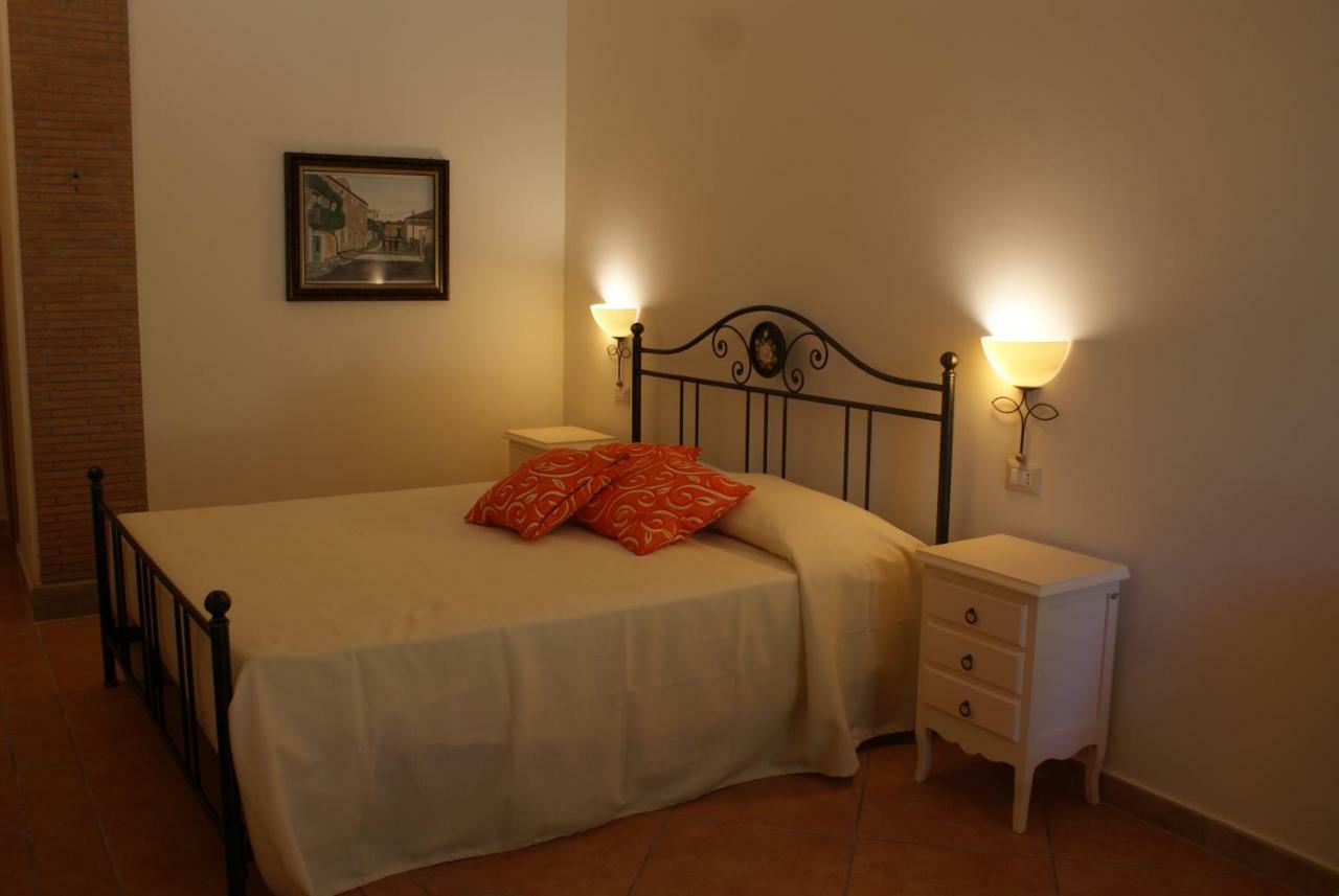 לינה וארוחת בוקר פאלינורו A Casa Di Nene מראה חיצוני תמונה