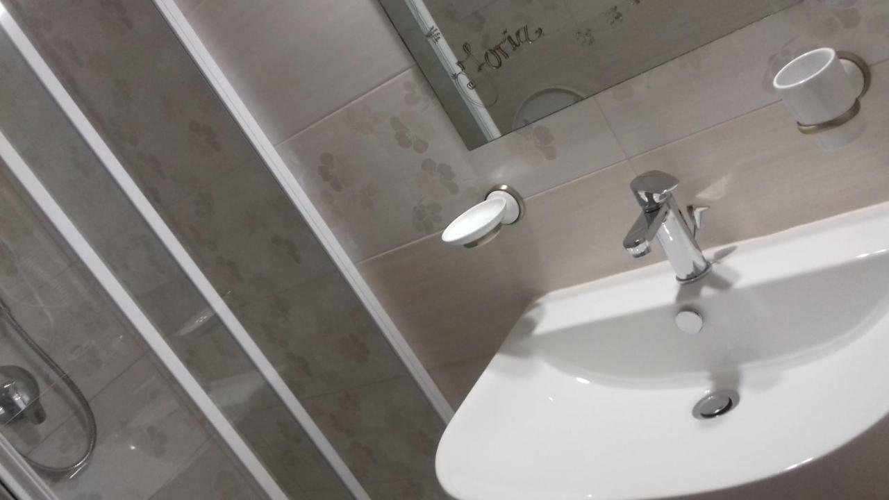 לינה וארוחת בוקר פאלינורו A Casa Di Nene מראה חיצוני תמונה